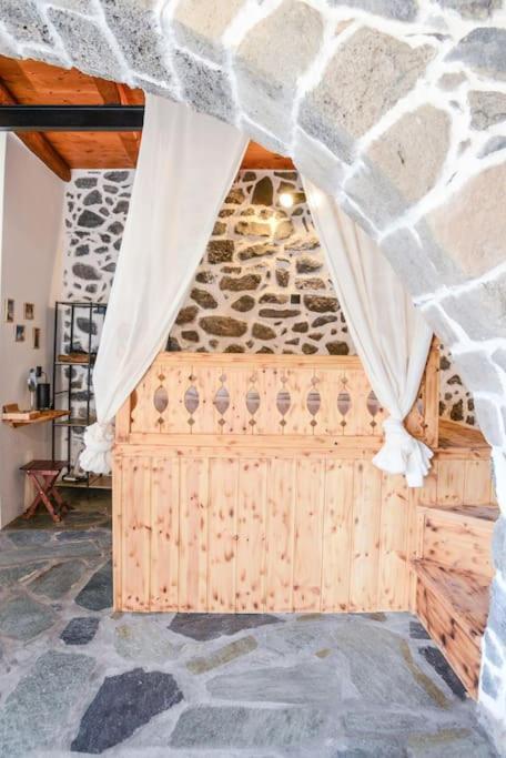 Volcano View Nisyros Emporeiós Dış mekan fotoğraf