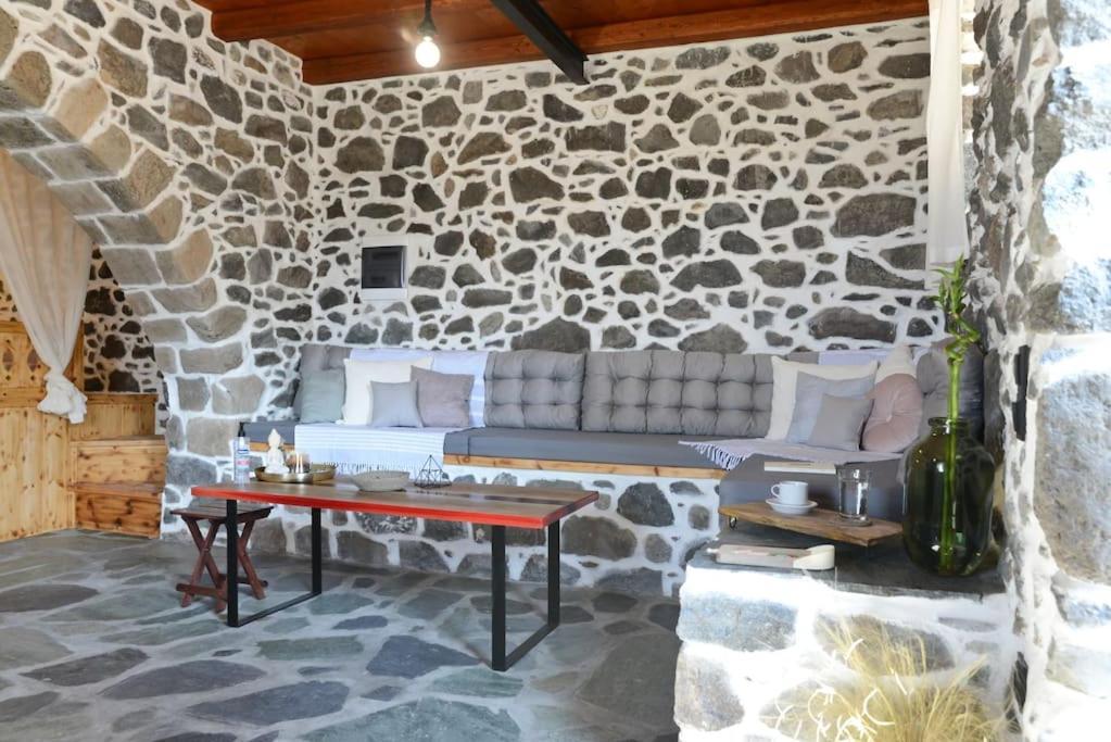Volcano View Nisyros Emporeiós Dış mekan fotoğraf